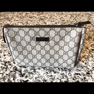 Gucci cosmetic bag